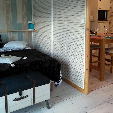 Chambre Mobi-Loft cosy sauna ,douche hammam Arrest Exterior foto